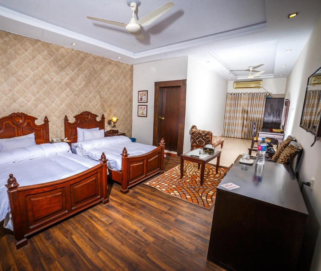 Hotel Vip House Peschawar Exterior foto