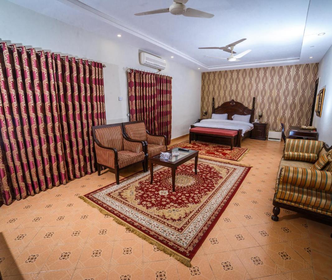 Hotel Vip House Peschawar Exterior foto