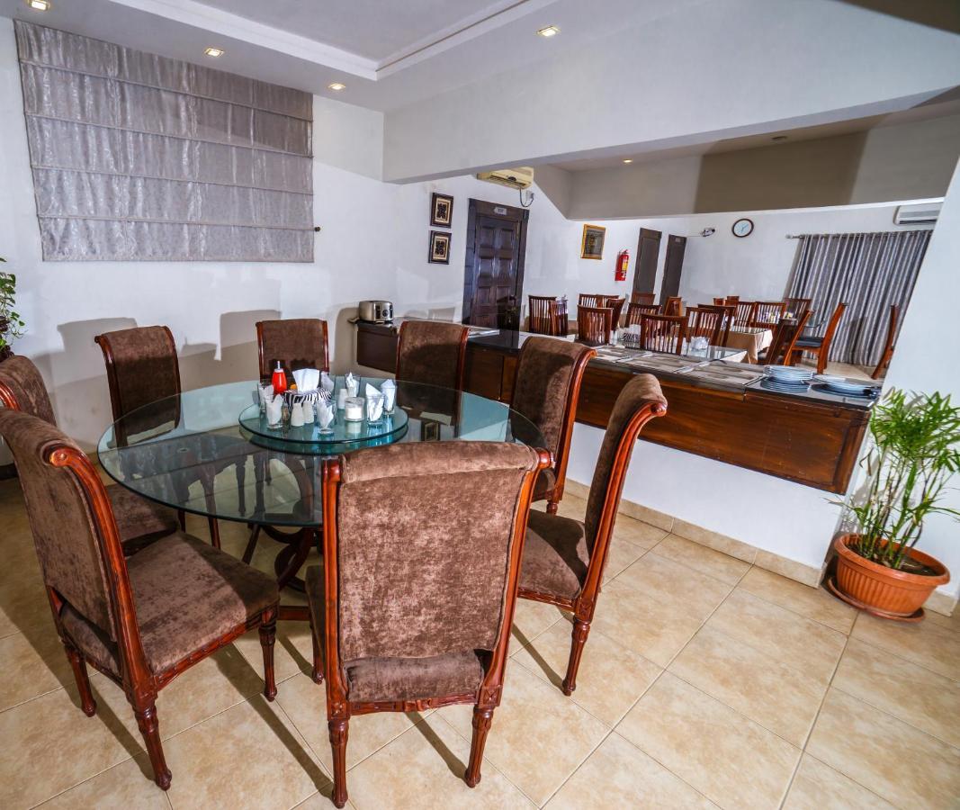Hotel Vip House Peschawar Exterior foto