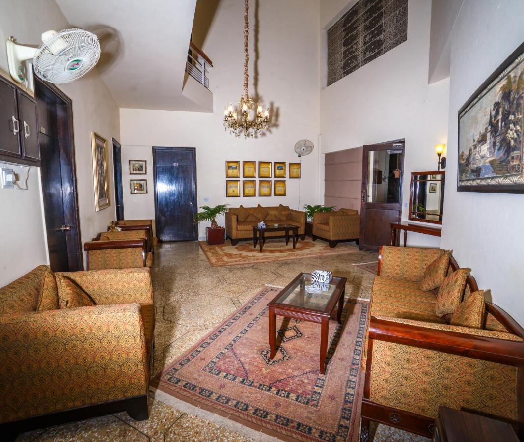 Hotel Vip House Peschawar Exterior foto
